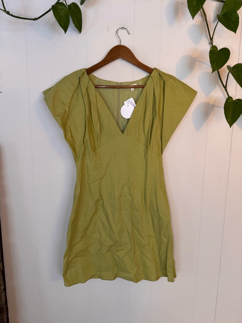 En Creme linen lime Green Mini Dress
